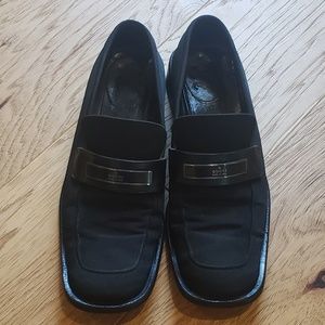 Vintage Gucci Women's Loafers